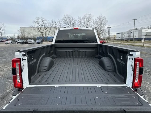 New 2026 Oxford White Ford F-350® XLT image 21