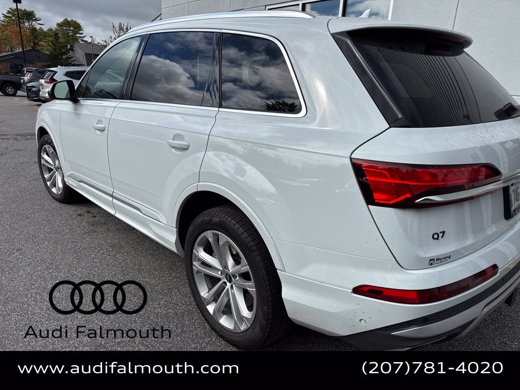 Used 2025 White Audi 55 Prestige image 5