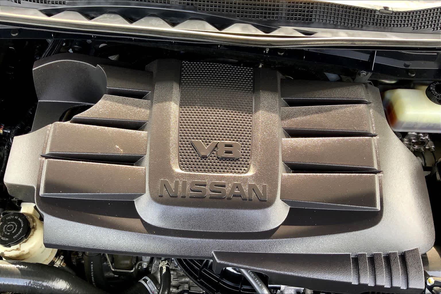 Used 2021 Pearl White Nissan Platinum Reserve image 32