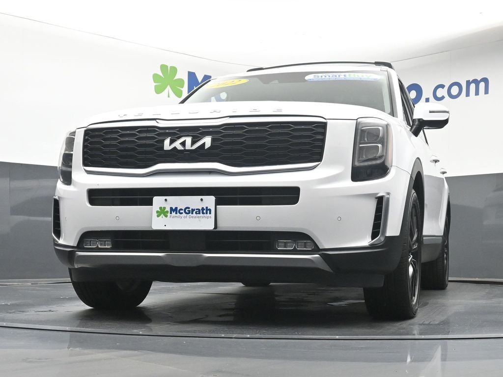 Used 2022 White Kia SX image 7