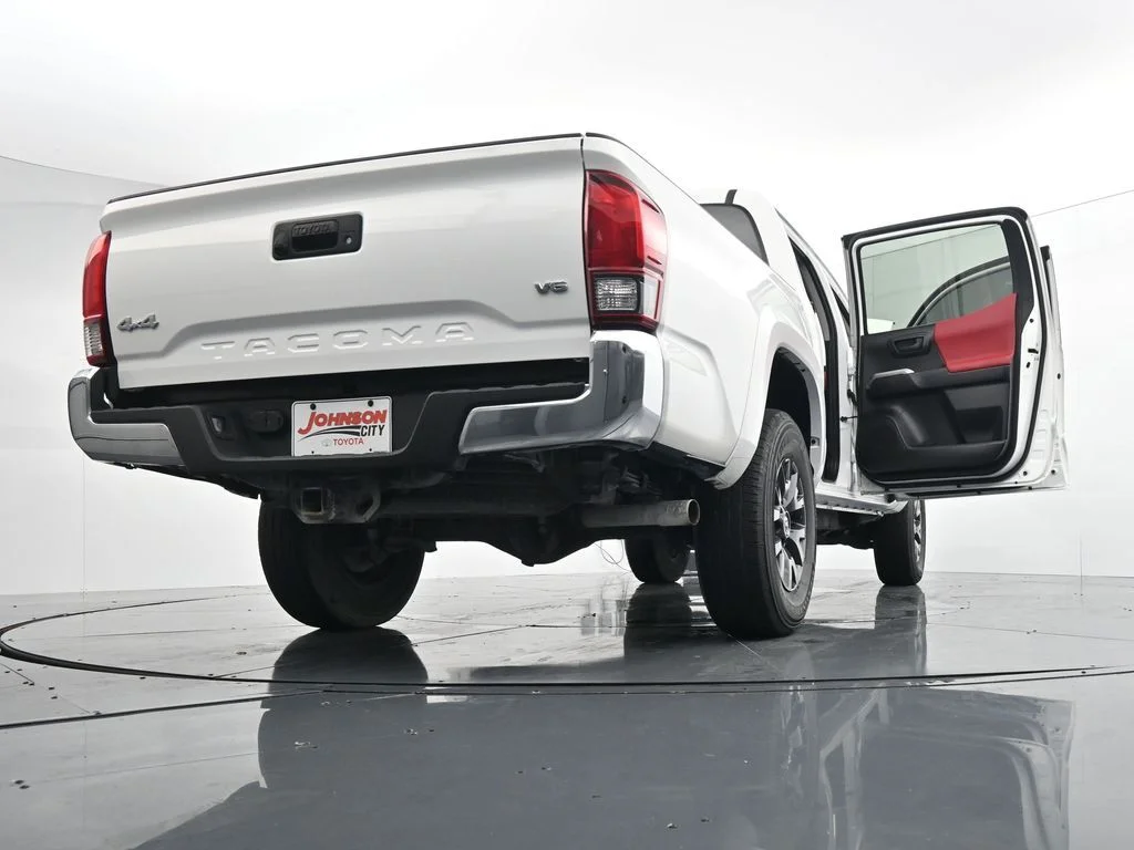 Used 2023 White Toyota SR5 image 40