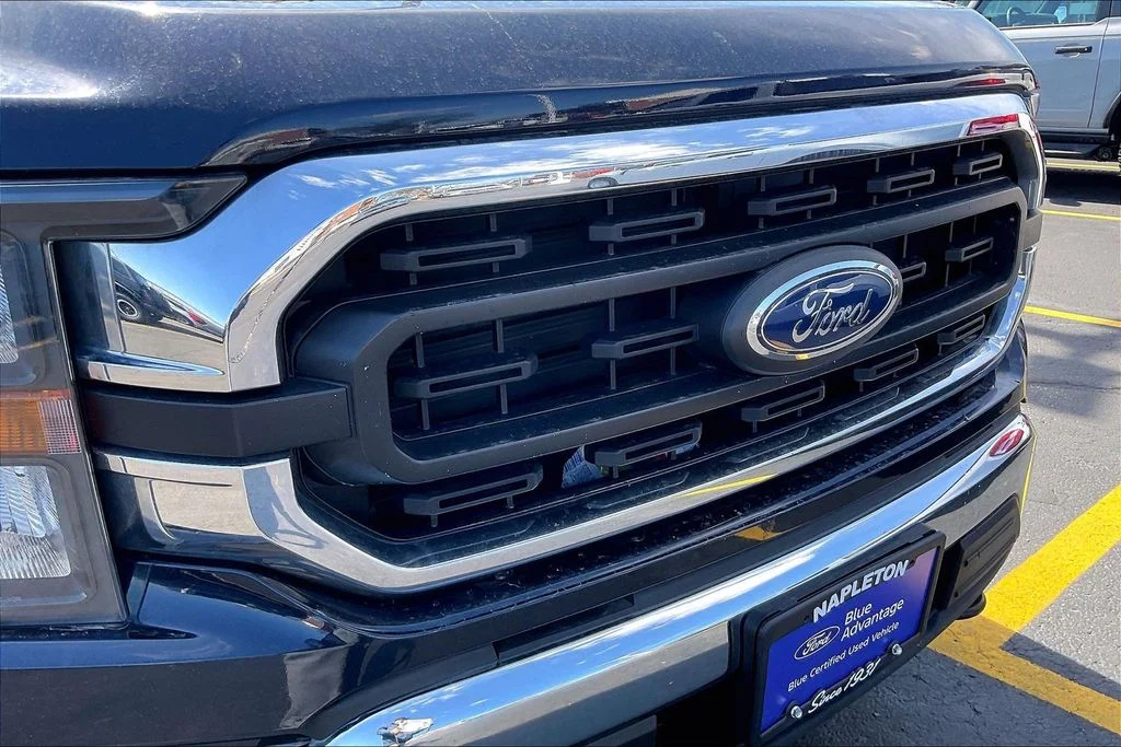 Used 2023 Blue Ford XLT image 27