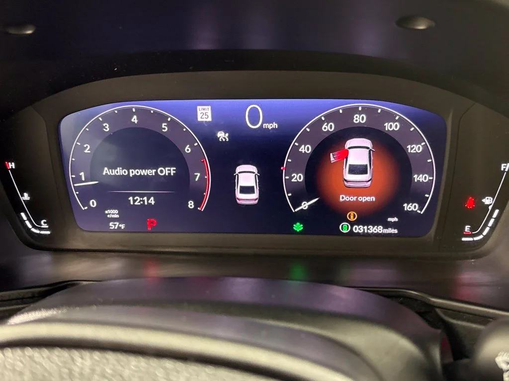 Used 2024 White Honda LX image 34