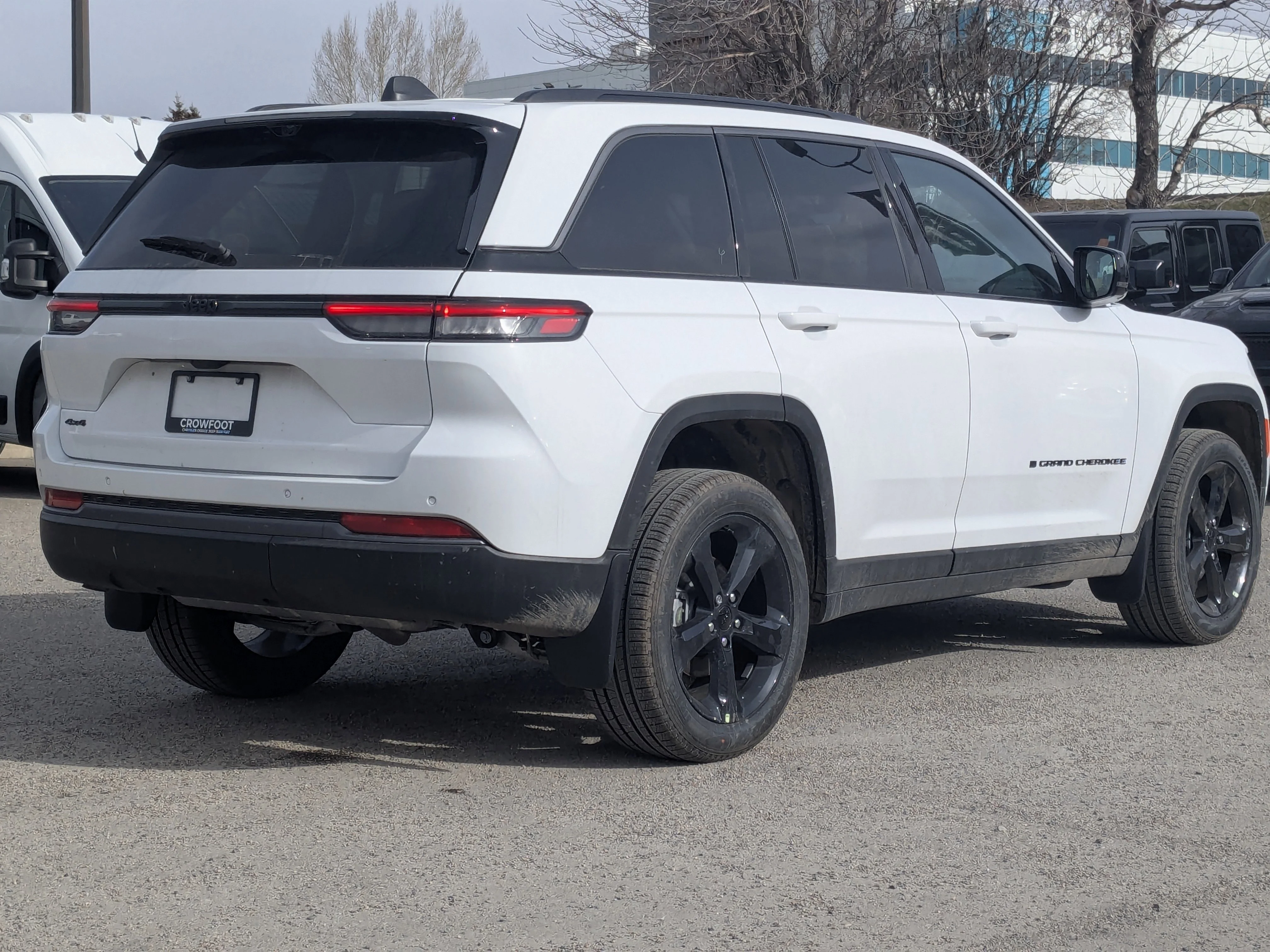 New 2026 White Jeep Limited - - Ltd Altitude Pkg - Lux Tech Grp II - Pano Sunroof - 20 Black Wheels & More image 8