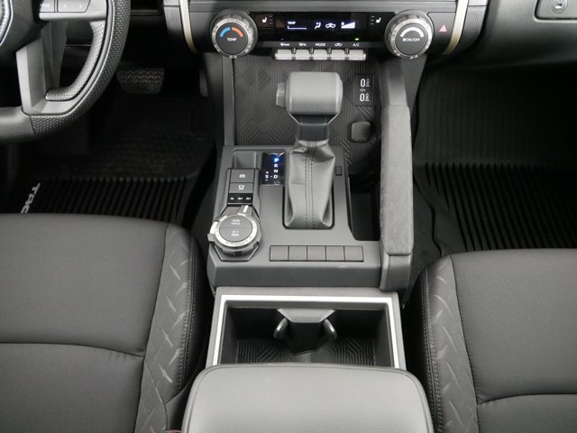 New 2026 Ice Cap Toyota SR5 image 23