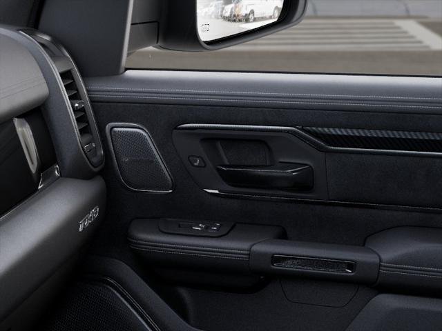 New 2026 Diamond Black Crystal Pearl-Coat Exterior Paint RAM RHO image 103