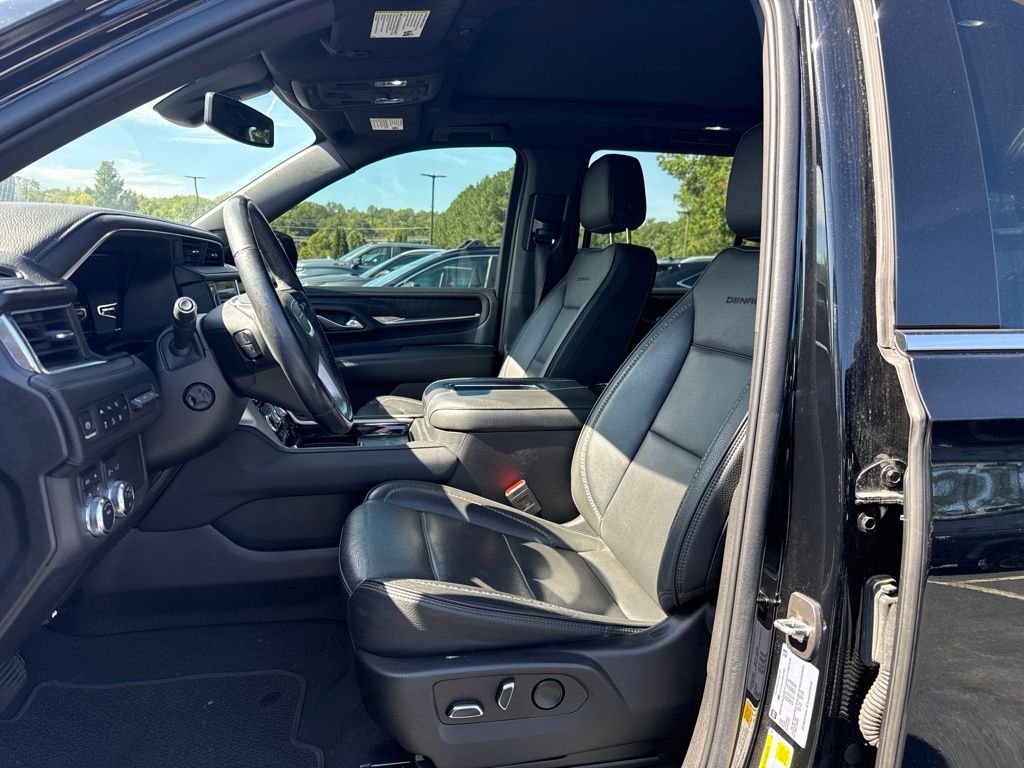 Used 2022 Black GMC Denali image 10