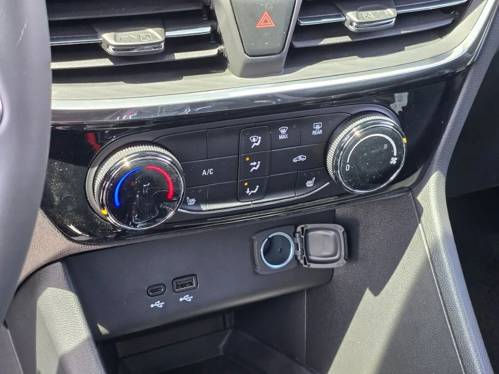 2026 Buick Encore GX Sport Touring - Photo 36