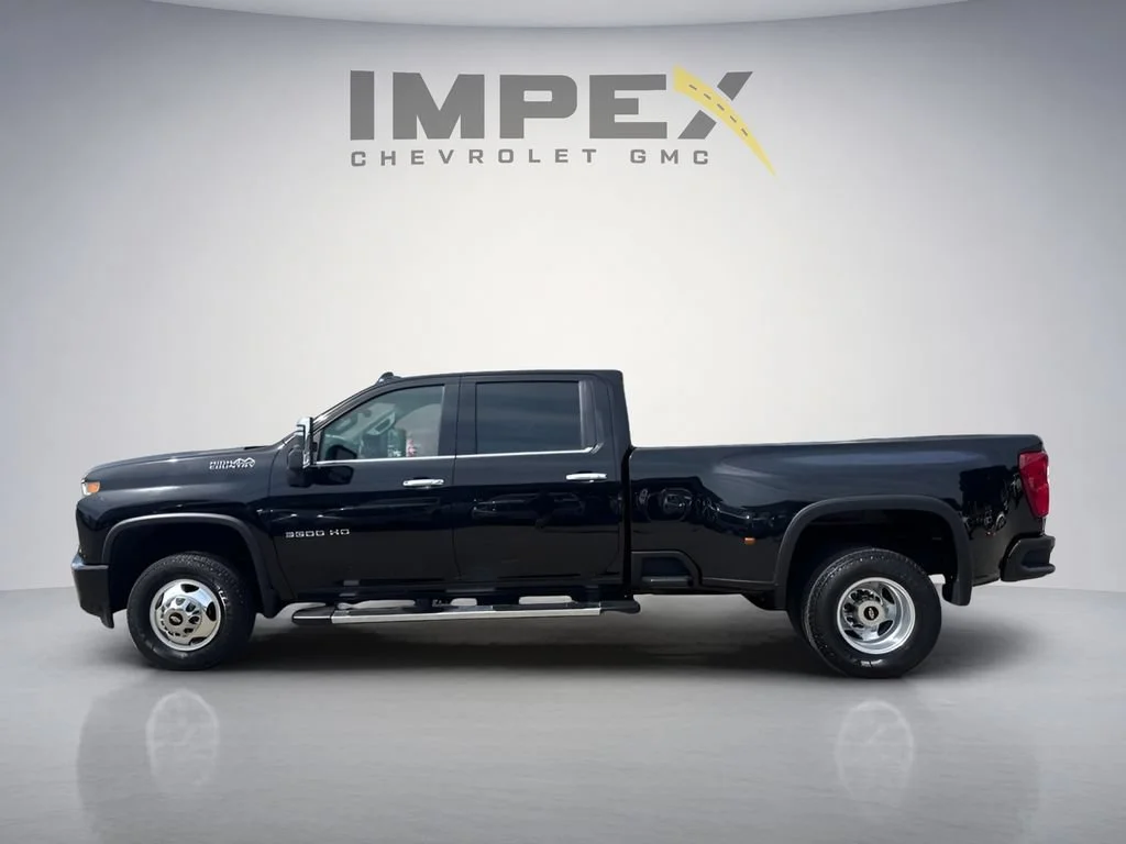 Used 2023 Black Chevrolet High Country DRW image 2