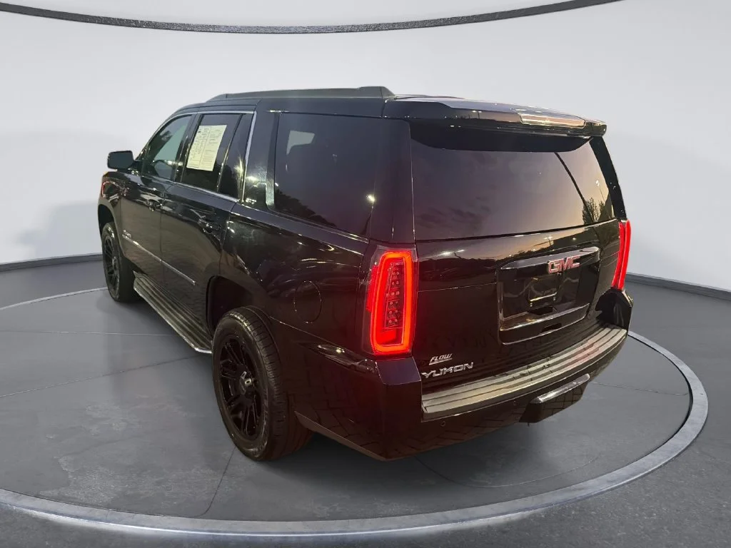 Used 2016 Black GMC SLT image 5