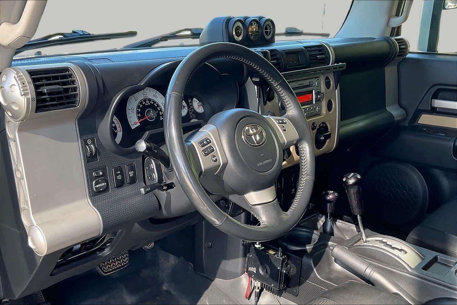 Used 2011 Quicksand Toyota  image 17