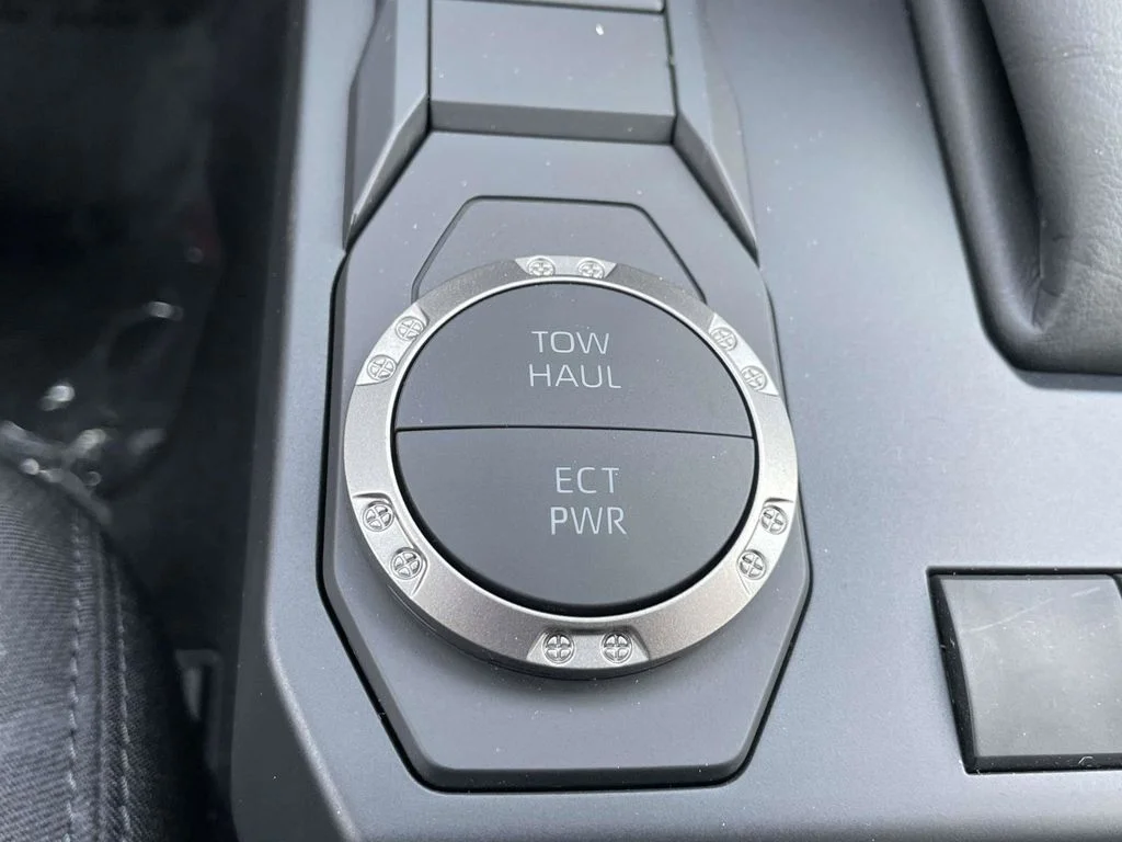 New 2026 Silver Toyota SR5 image 41