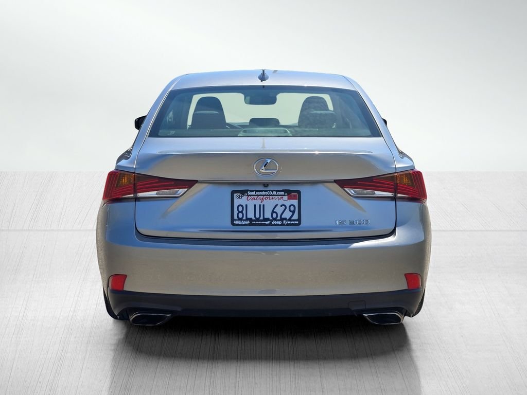 Used 2019 Atomic Silver Lexus Base image 8
