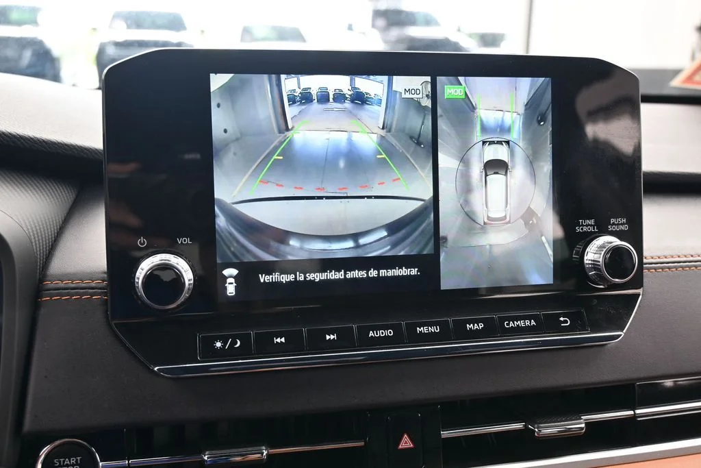 Used 2022 Black Mitsubishi SEL image 26