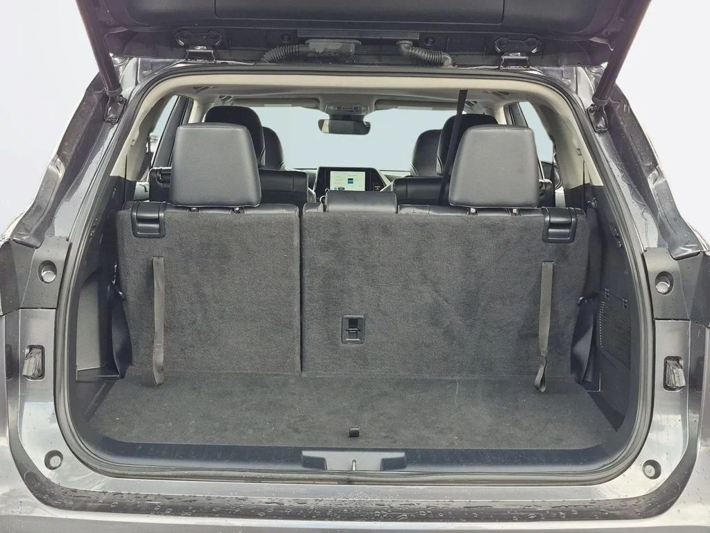 Used 2023 Magnetic Gray Metallic Toyota XLE image 23