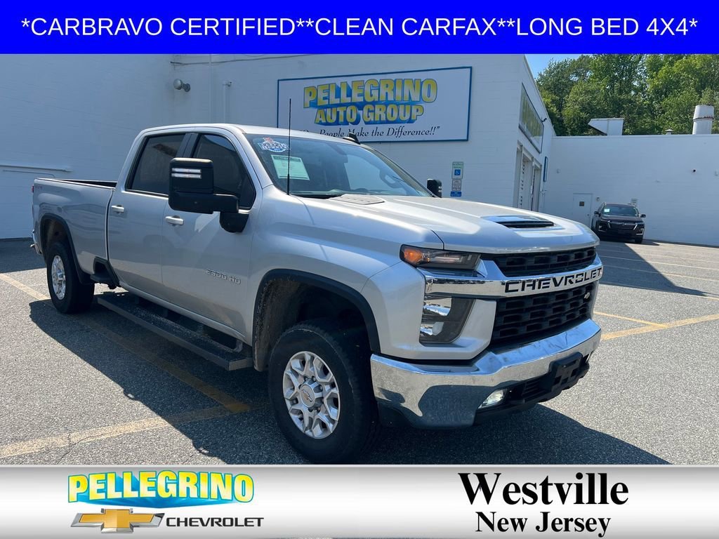 2022 Chevrolet Silverado HD LT 4WD Crew Cab Standard Box's photo