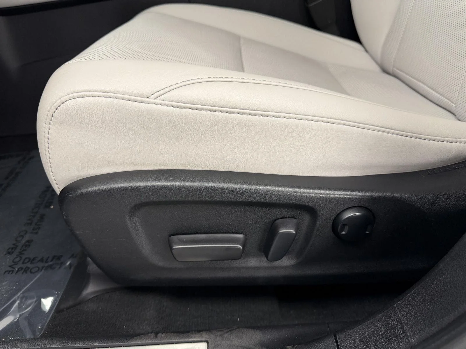 Certified Used 2021 EMINENT WHITE PEARL Lexus RX 350 image 17