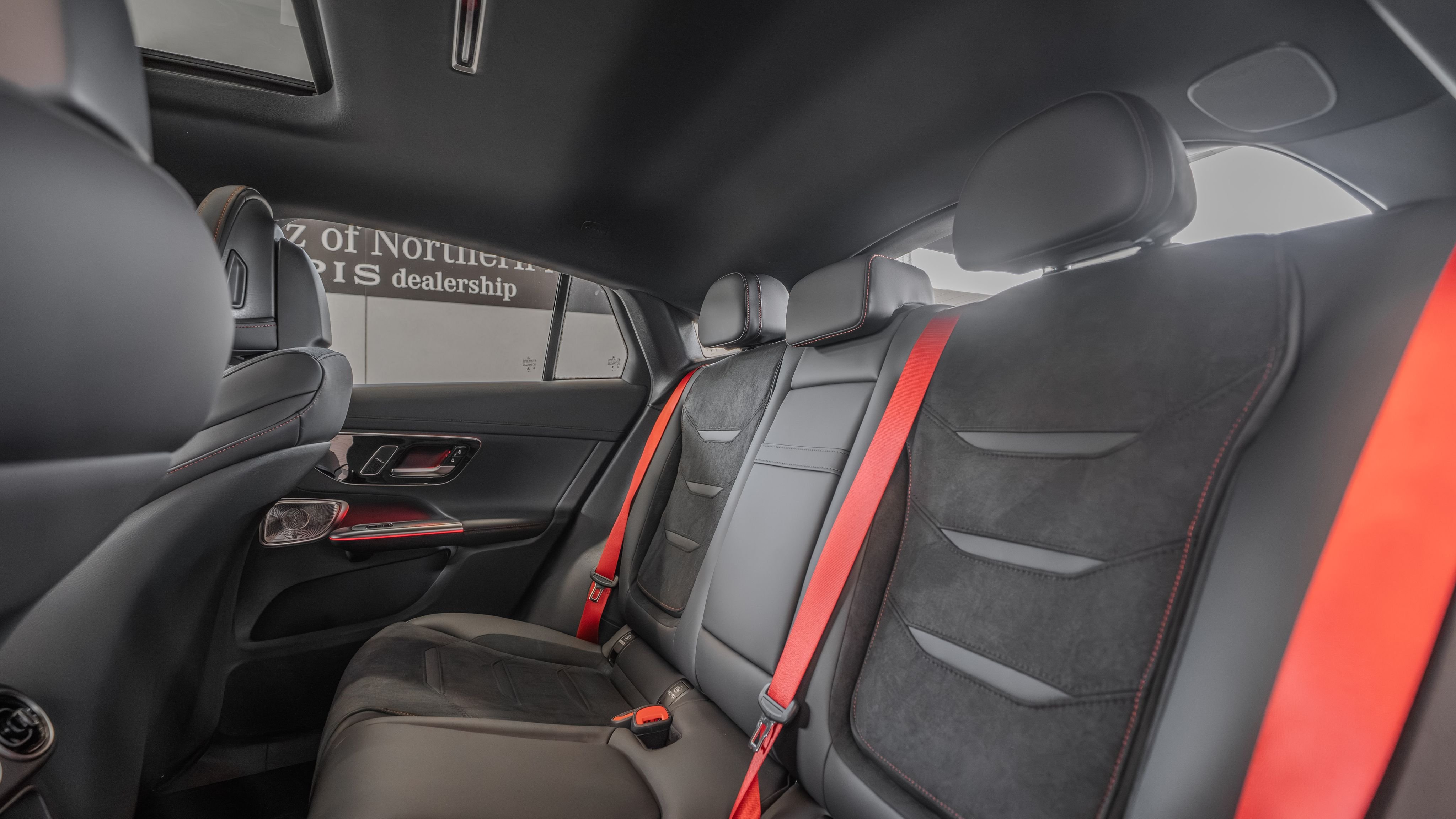 New 2027 Obsidian Black Metallic Mercedes-Benz GLC 350e image 27