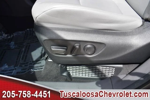 Used 2023 Gray Toyota XLE image 21