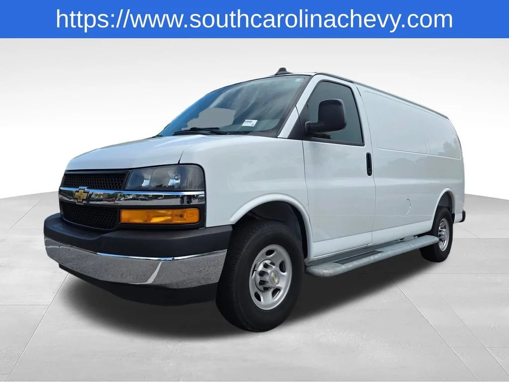 Used 2025 Summit White Chevrolet WT image 33
