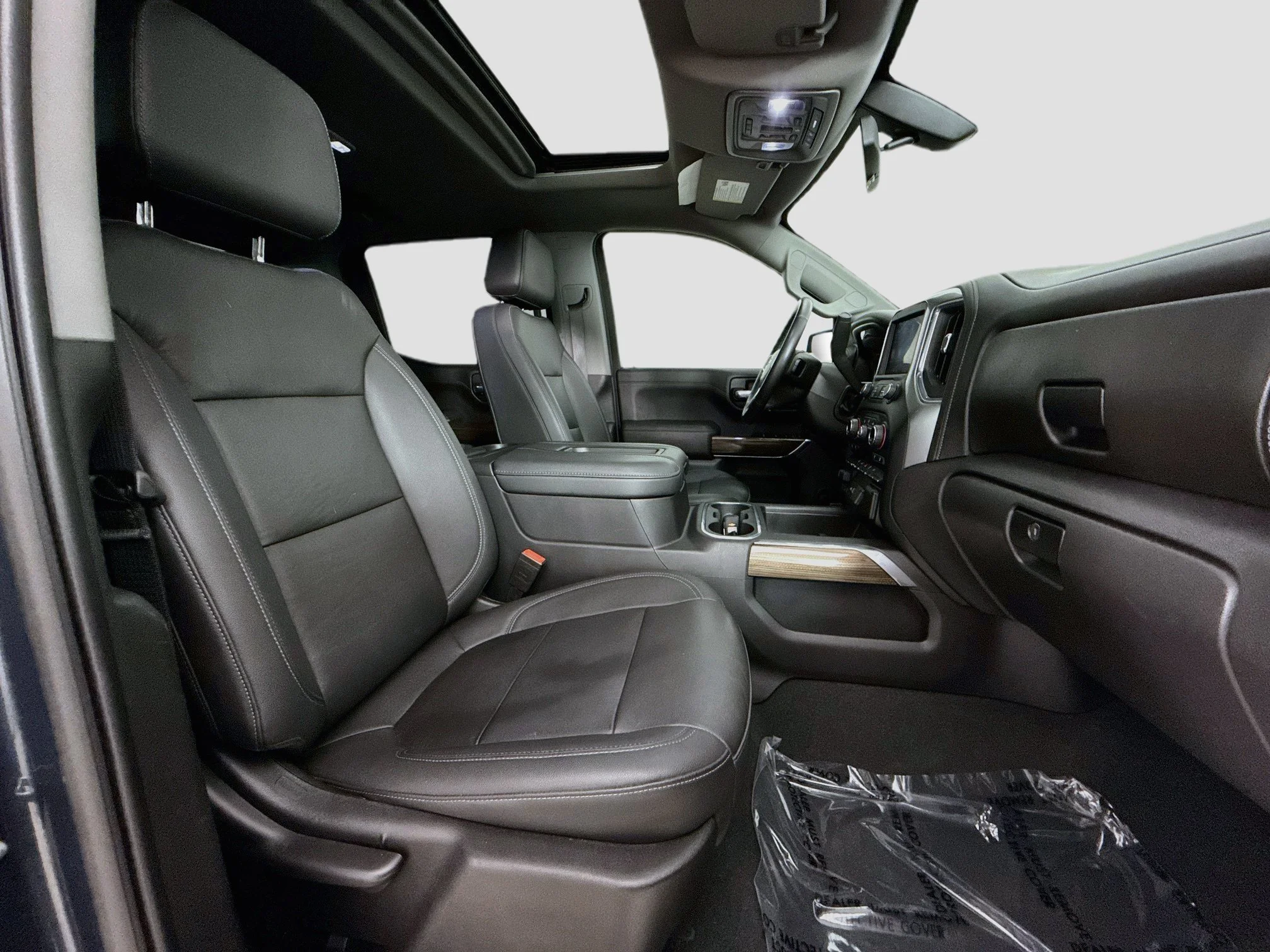 Used 2021 SHADOW GRAY METALLIC Chevrolet RST image 29