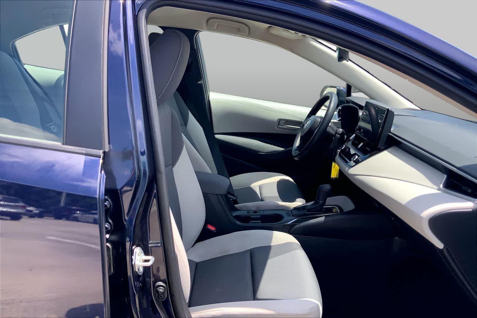 Used 2024 Blueprint Toyota LE image 12