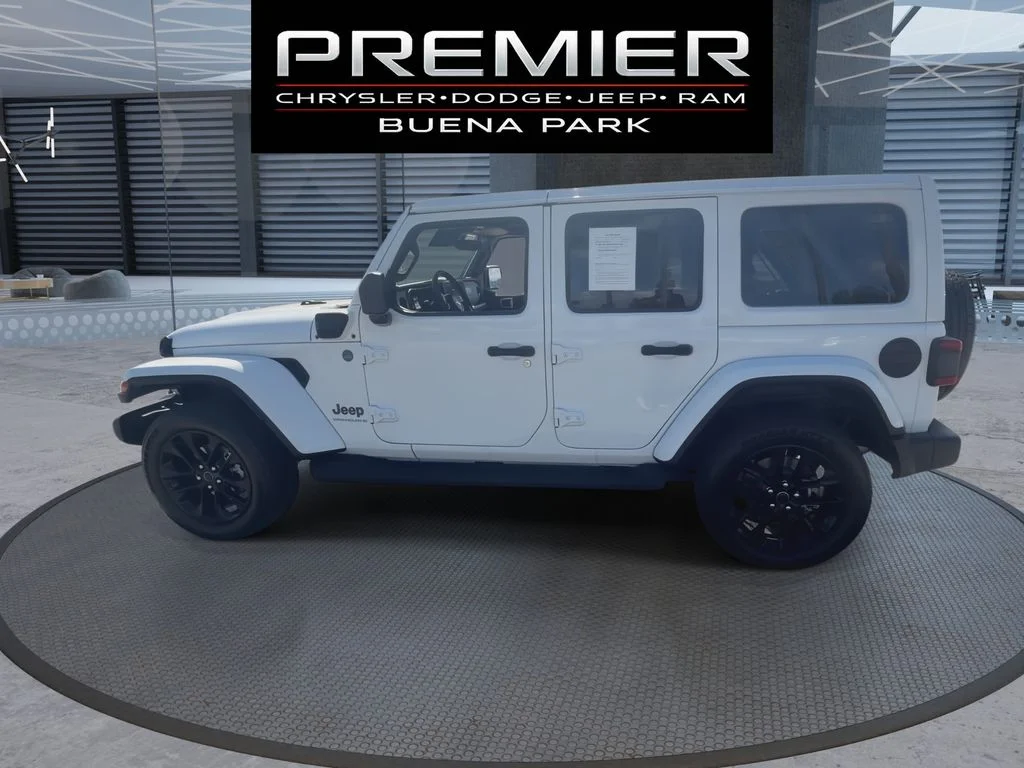 Used 2025 White Jeep Sahara 4xe image 5