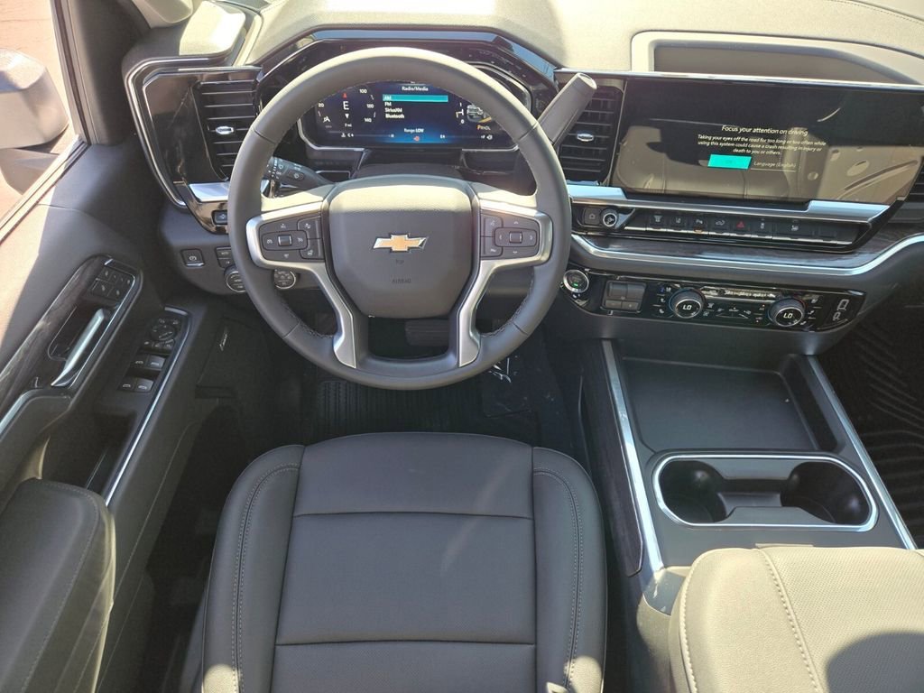 2026 Chevrolet Silverado 3500 HD LTZ - Photo 10