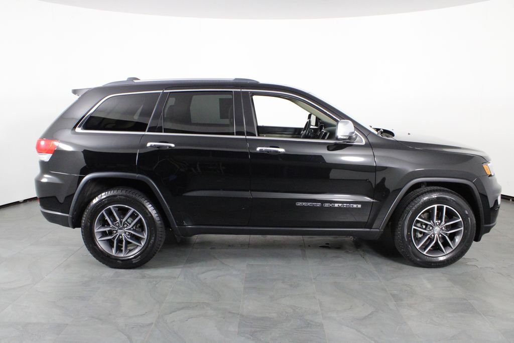 Used 2017 Black Jeep Limited image 10