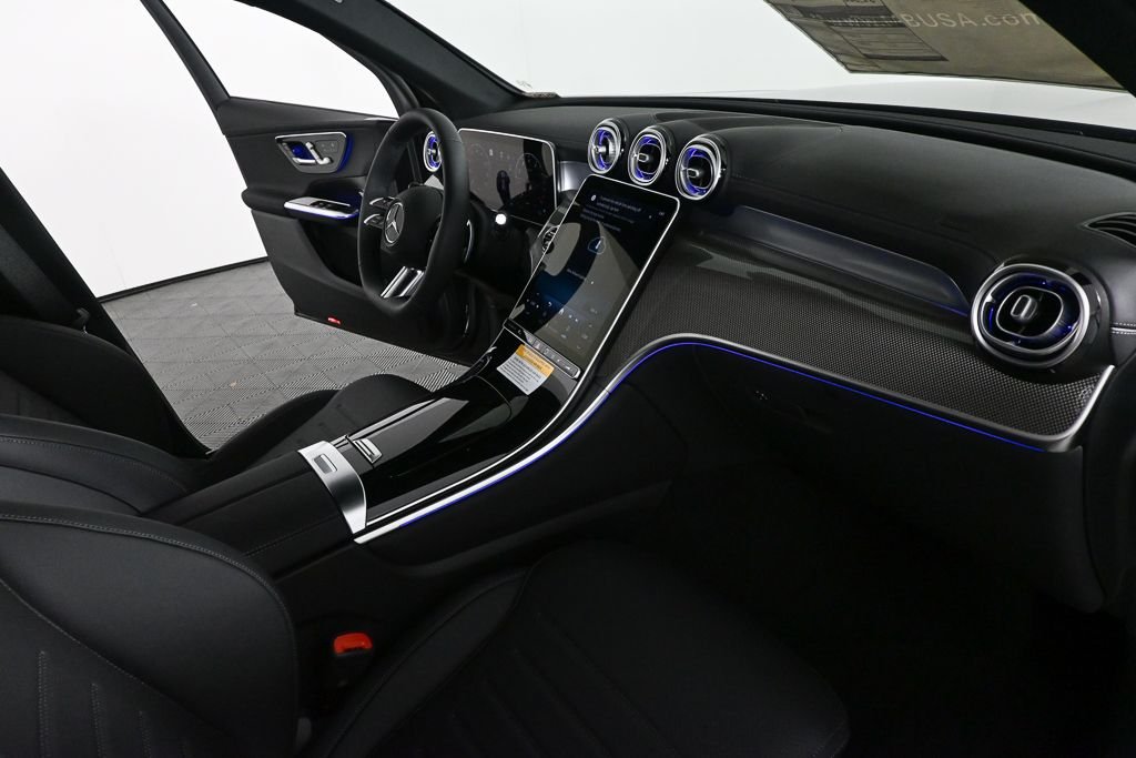 New 2026 Graphite Grey Metallic Mercedes-Benz GLC 300 image 22