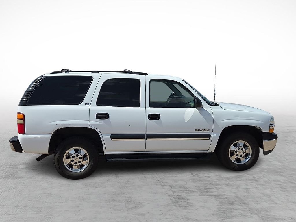 Used 2002 White Chevrolet LS image 12
