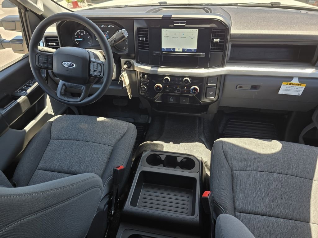 New 2026 Oxford White Ford XL image 32