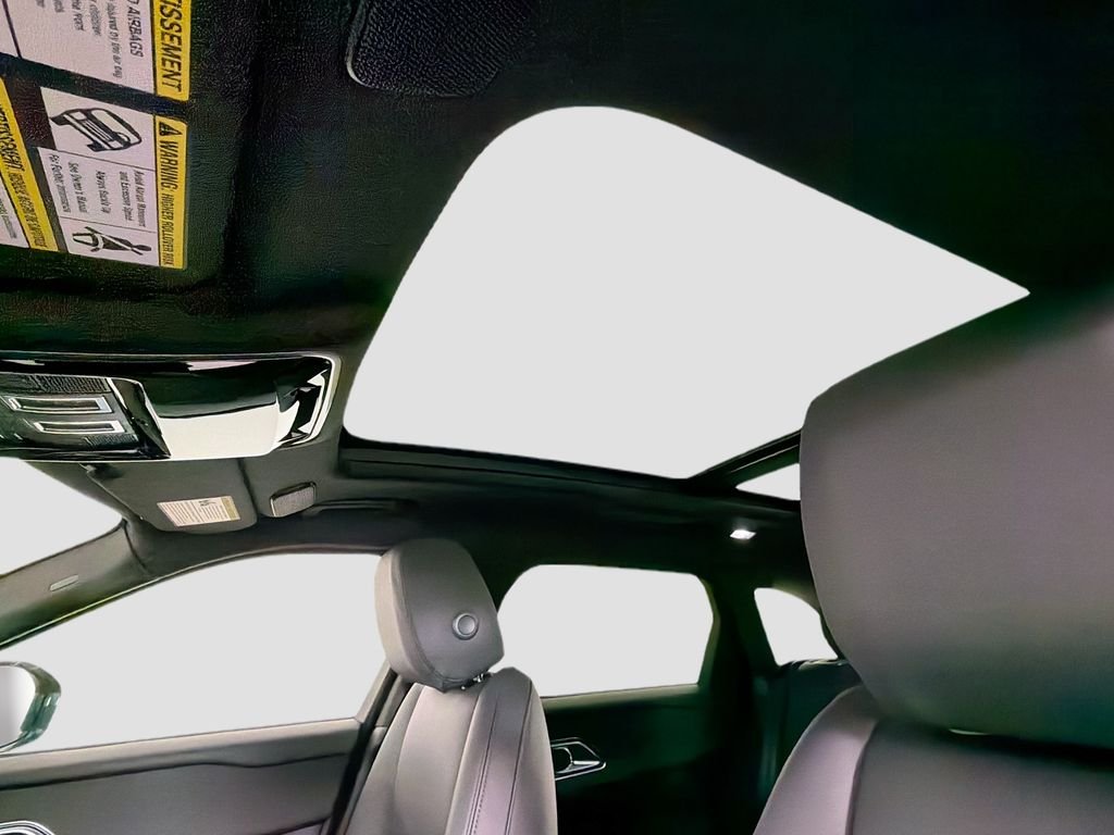New 2026 Varesine Blue Land Rover Dynamic SE image 23