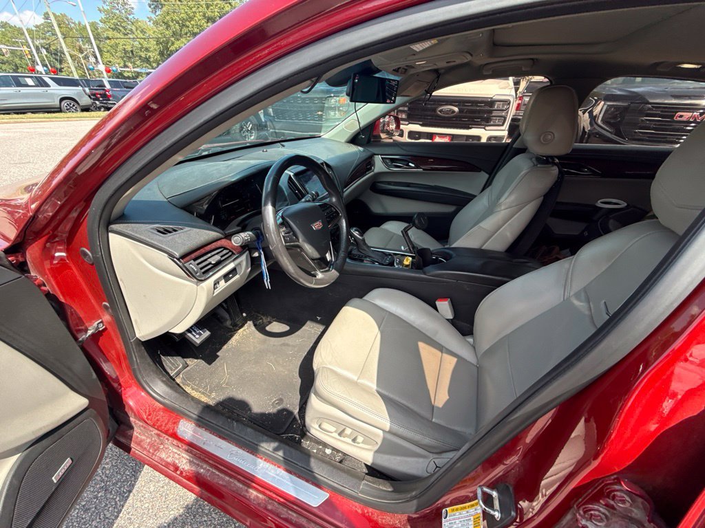 Used 2018 Red Cadillac 2.0L Turbo Luxury image 14