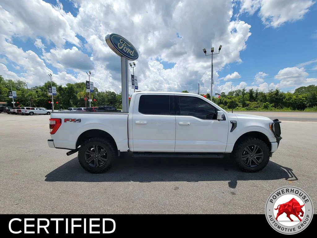 Used 2022 White Ford Lariat image 6