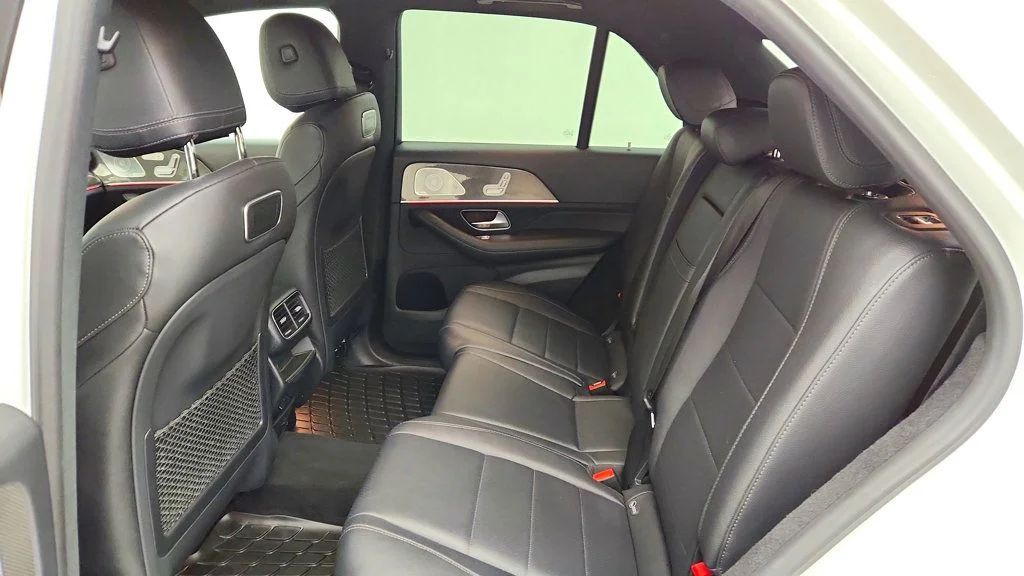Used 2020 Polar White Mercedes-Benz GLE 350 4MATIC® SUV image 19