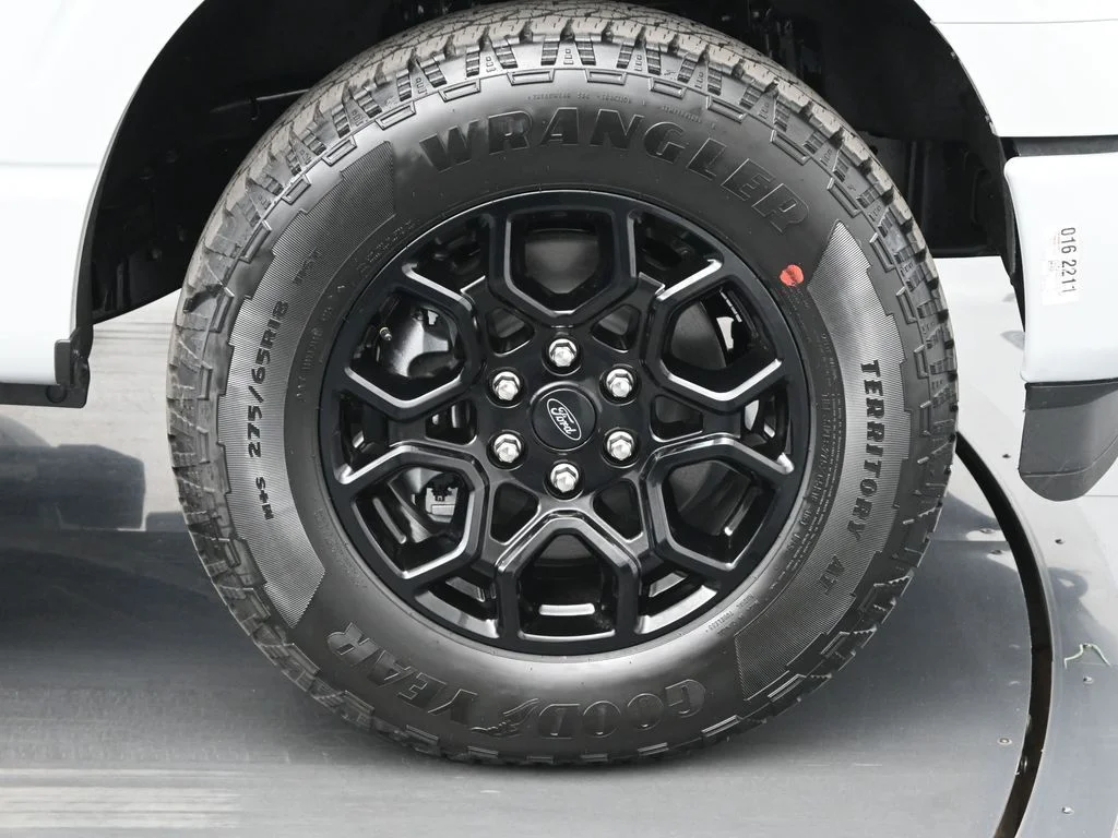 New 2026 Avalanche Ford XLT image 24