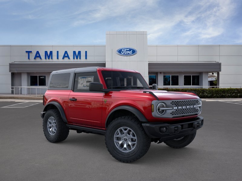 Used 2025 Ruby Red Metallic Ford Badlands image 7