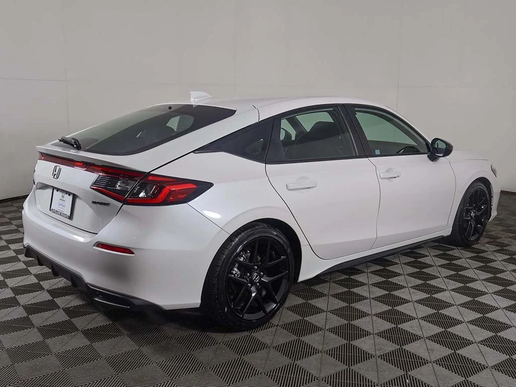 Certified Used 2026 Platinum White Pearl Honda Sport image 8