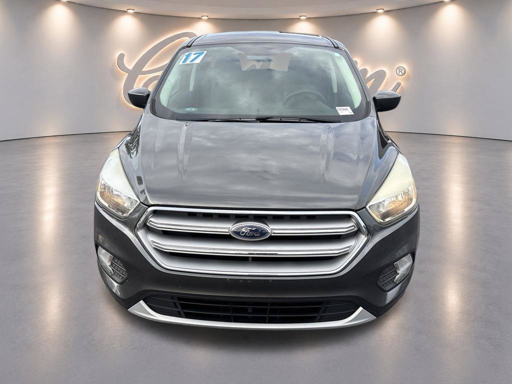 Used 2017 Magnetic Ford SE image 8