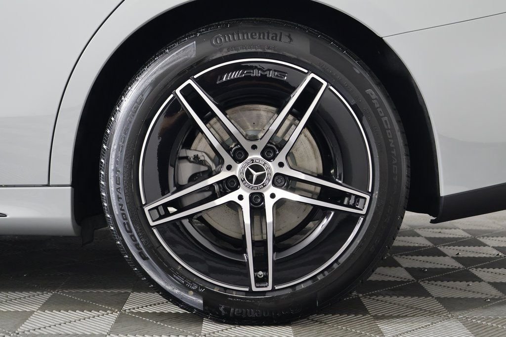 New 2026 MANUFAKTUR Alpine Grey Mercedes-Benz E 350 image 10