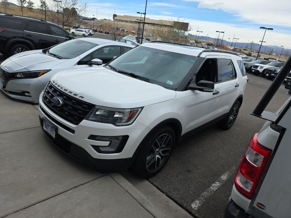 2016 Ford Explorer Sport