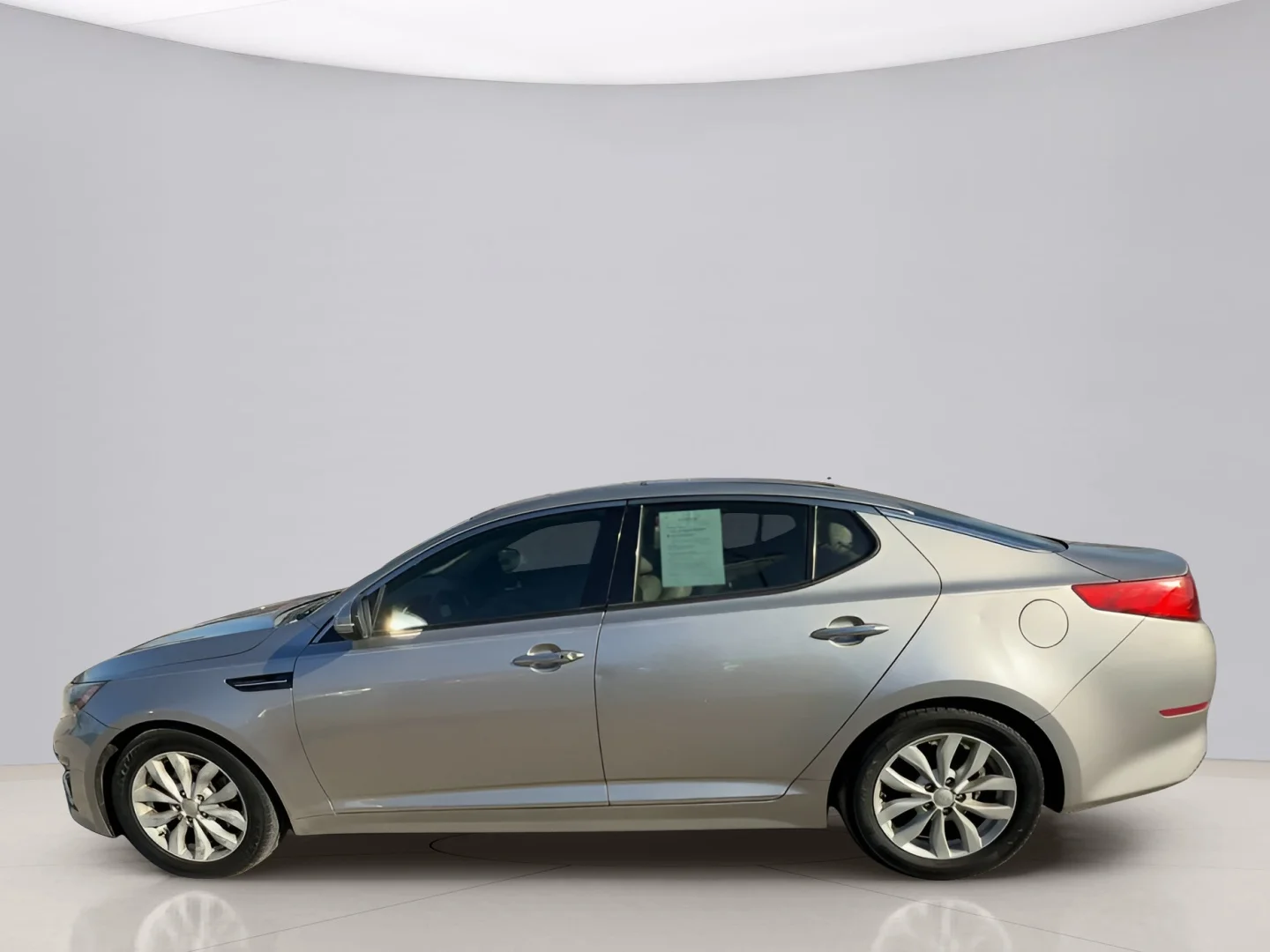 Used 2015 Silver Kia EX image 5