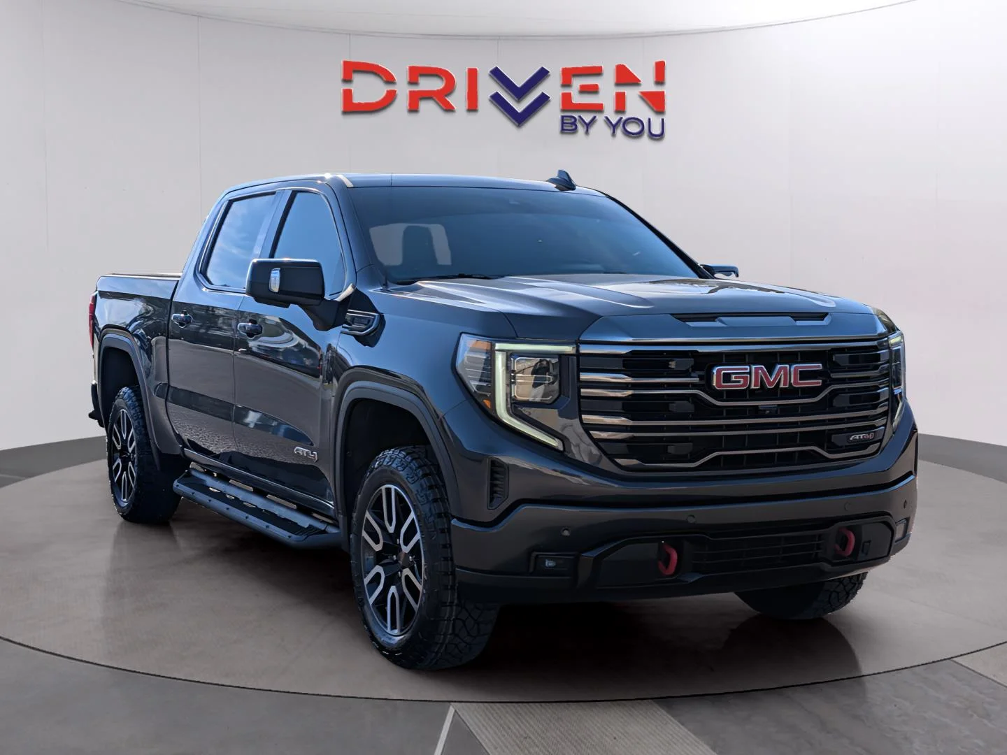 Used 2023 Titanium Rush Metallic GMC AT4 image 8