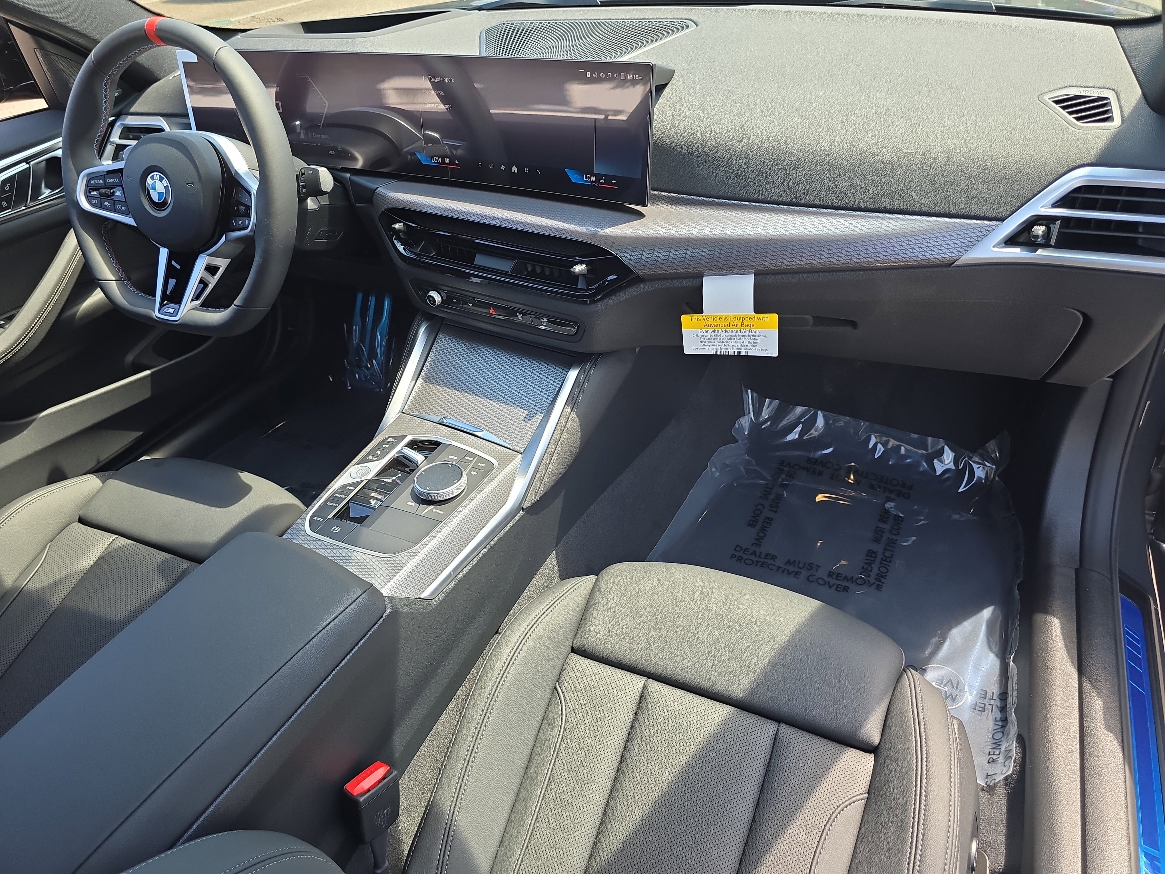 2026 BMW 4 Series M440i - Photo 11