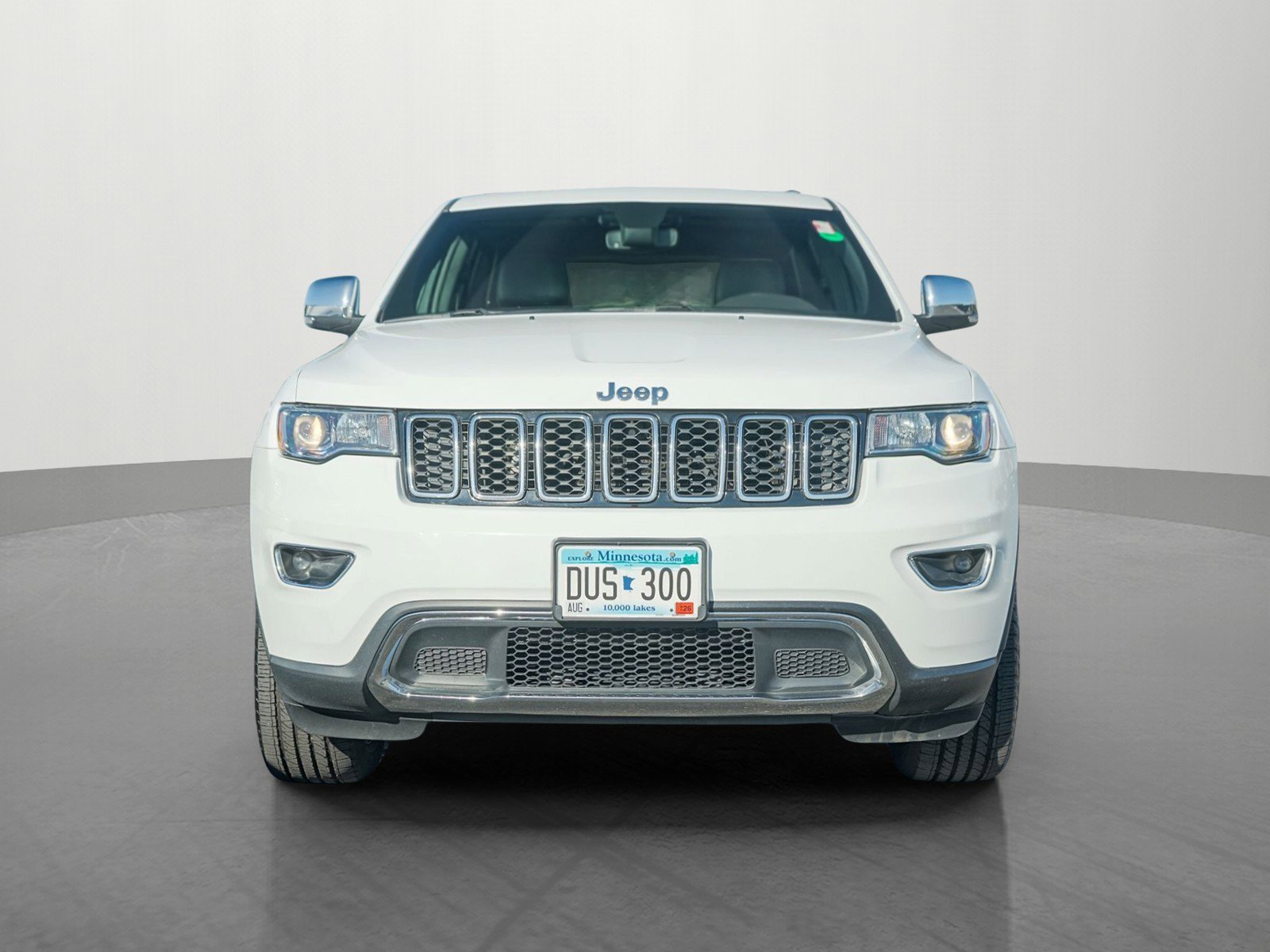 Used 2018 Jeep Grand Cherokee Limited with VIN 1C4RJFBG6JC435235 for sale in Minneapolis, Minnesota