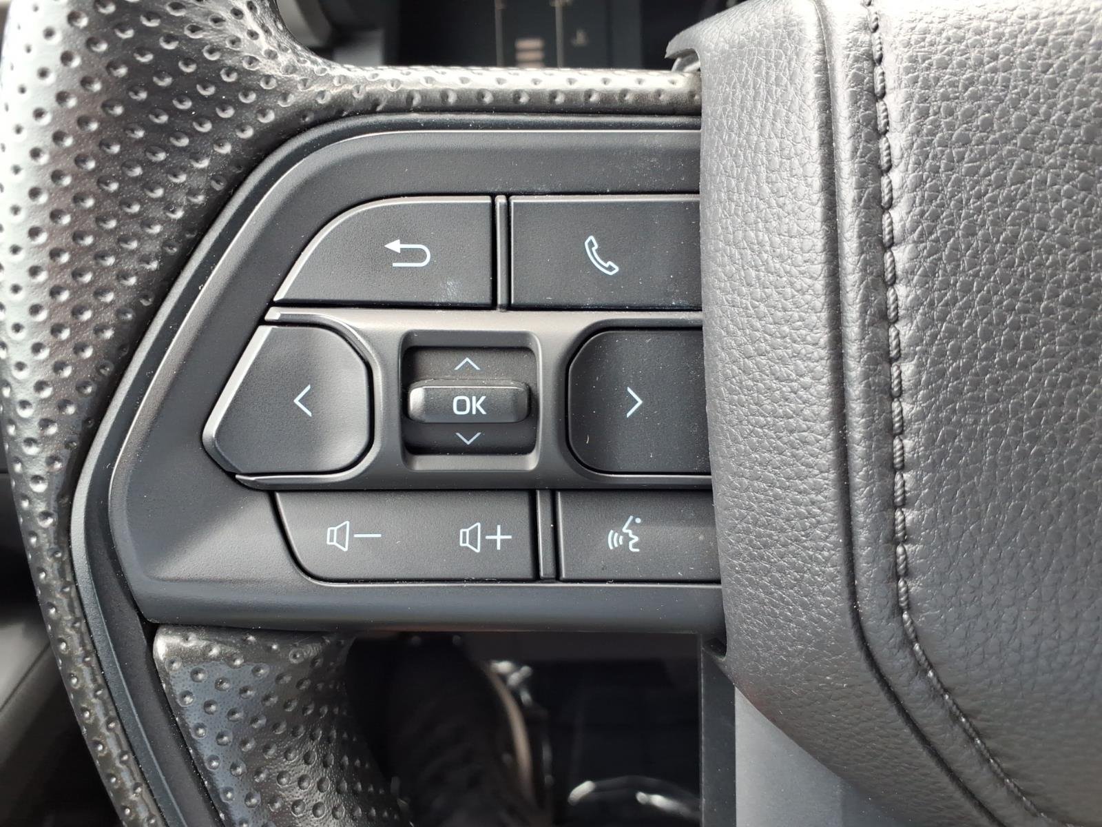 Used 2025 Ice Cap Toyota SR image 23