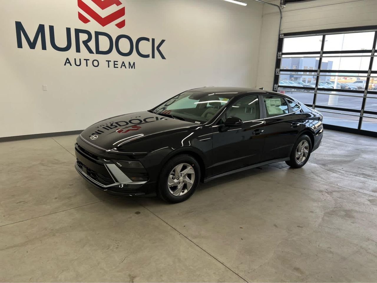 New 2026 Abyss Black Hyundai SE image 34