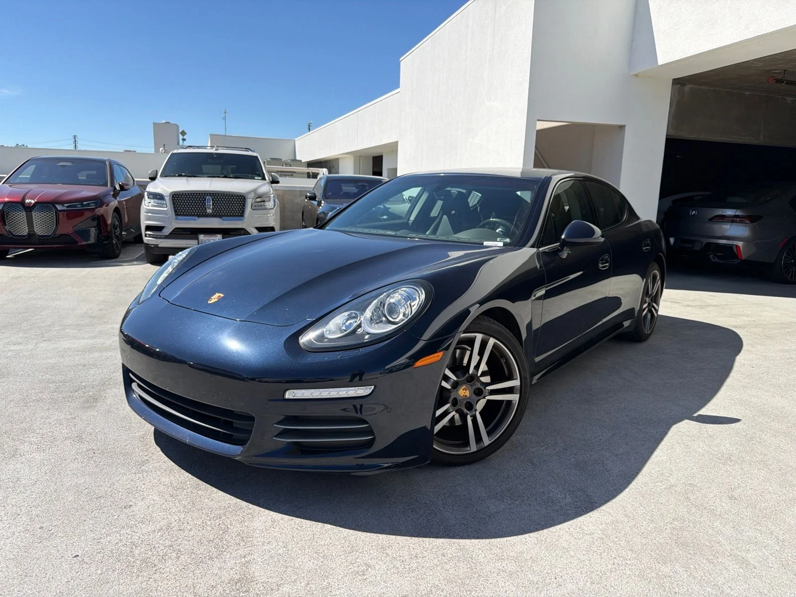 Used 2016 Blue Porsche 4 image 3