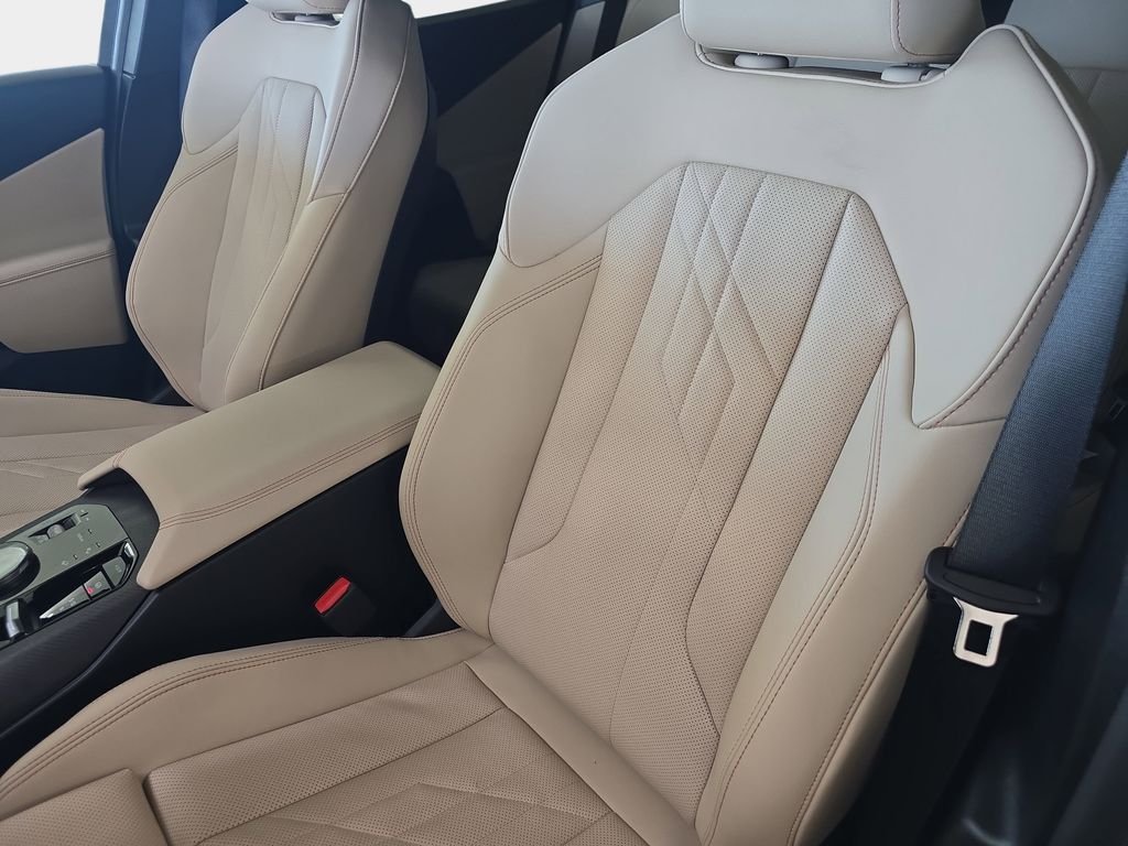 New 2026 Alpine White BMW 30 xDrive image 12
